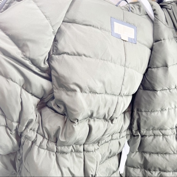MICHAEL KORS Gunmetal Down Puffer Faux Fur Trim Hood Anorak Jacket Size XS NWT - Picture 6 of 11